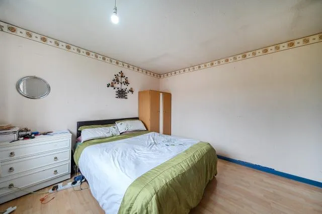 Lembrook Walk, Aylesbury, HP21, photo 7