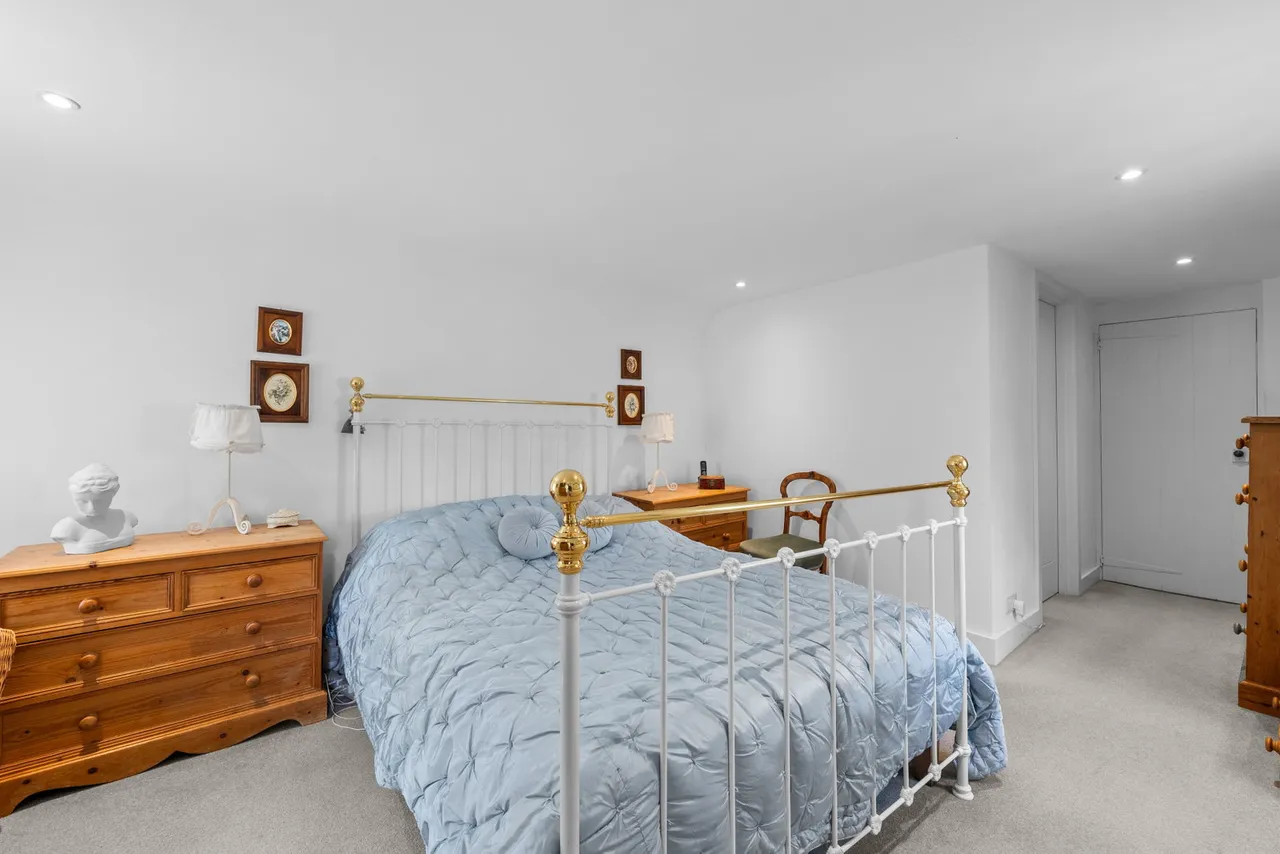 Carshalton Road, Banstead, SM7, photo 25
