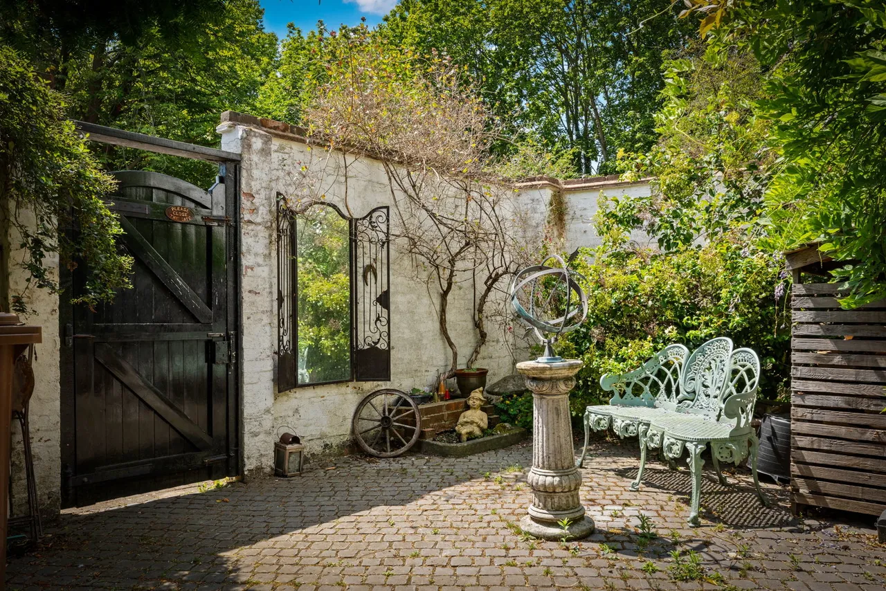 Carshalton Road, Banstead, SM7, photo 16