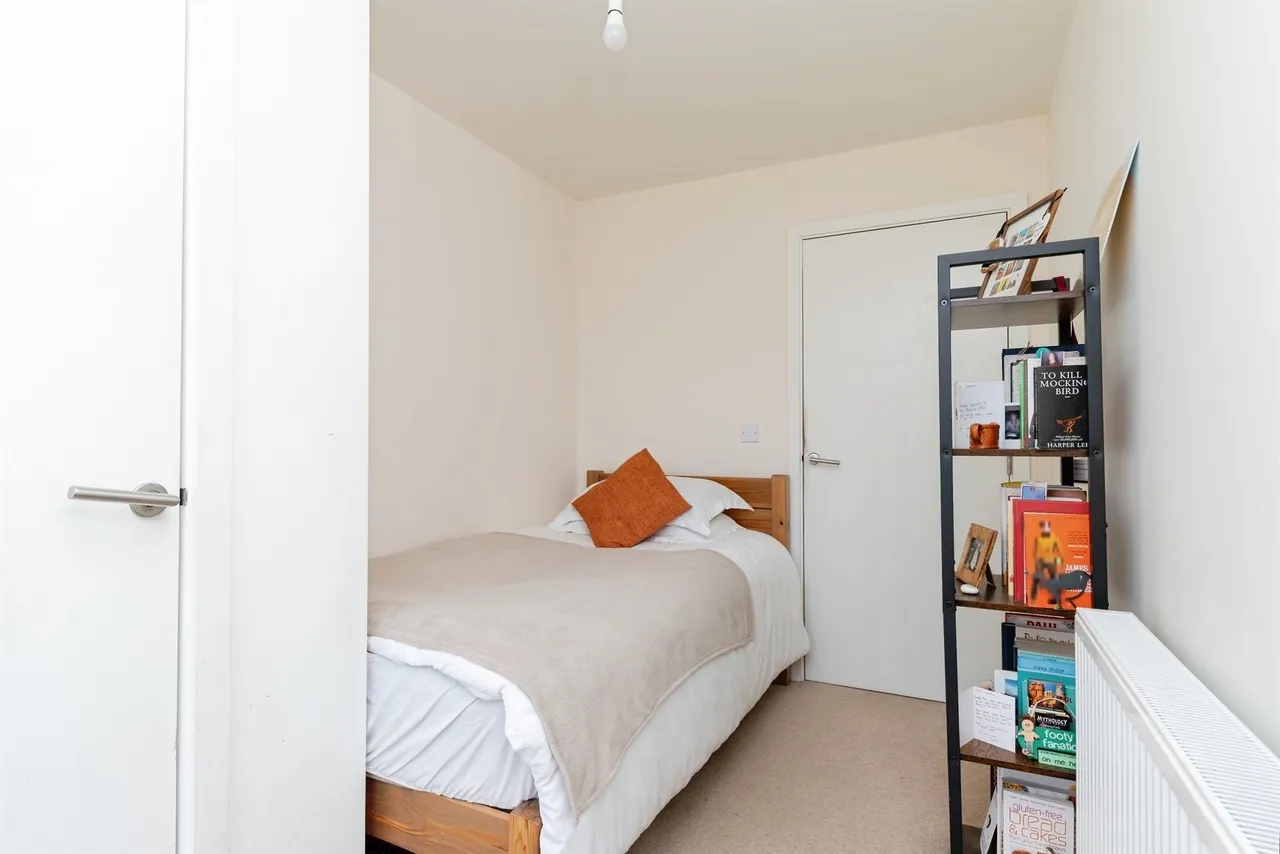 The Ridgeway, Hertford, photo 11