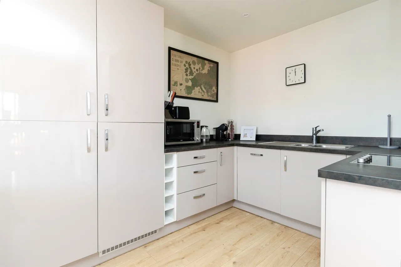 The Ridgeway, Hertford, photo 7