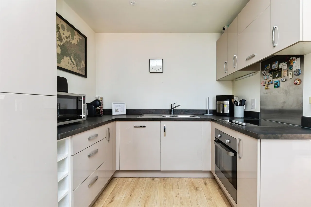 The Ridgeway, Hertford, photo 8