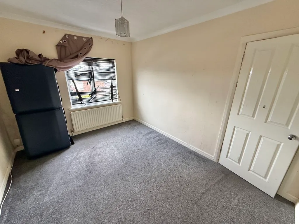Eltham Grove, Kingstanding, B44, photo 11