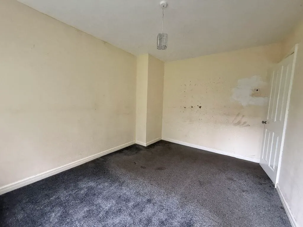 Eltham Grove, Kingstanding, B44, photo 9