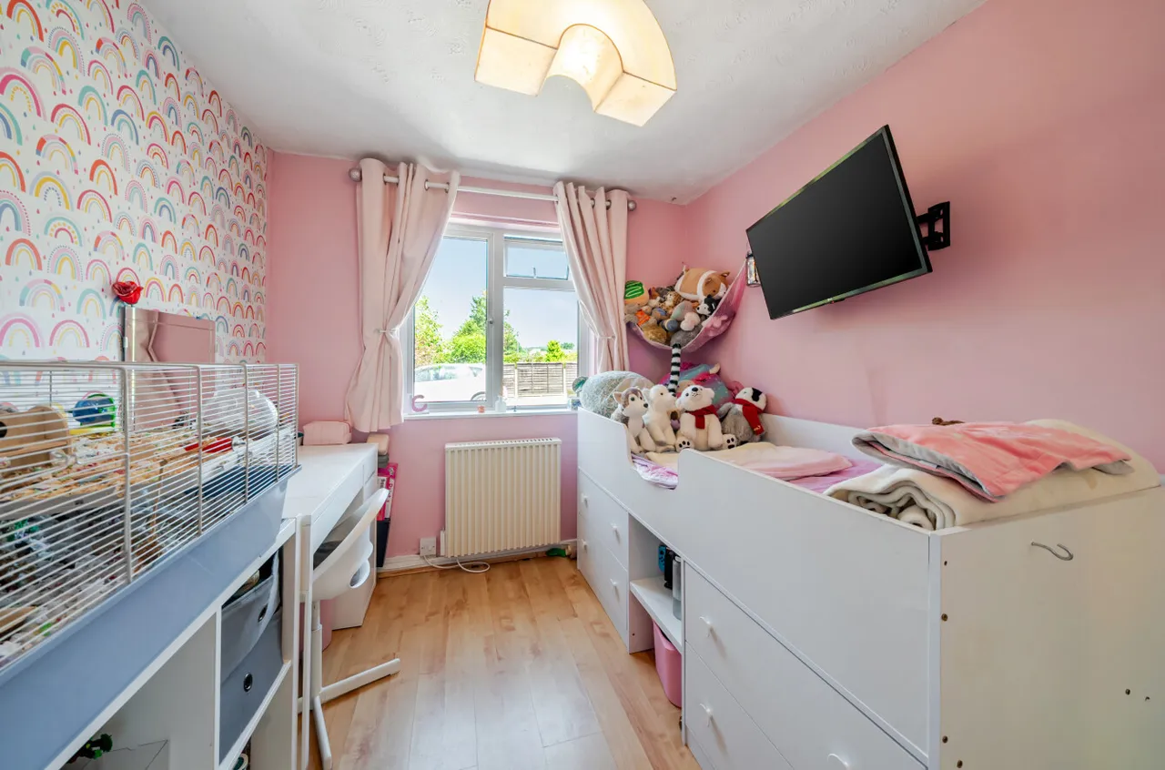 Hamesmoor Road, Mytchett, Surrey, GU16 6JF, photo 18