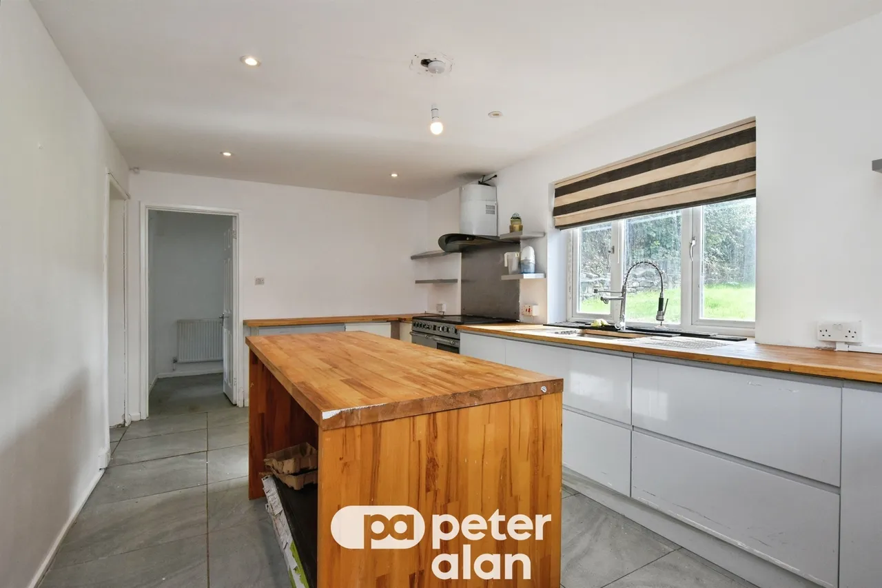 Rose Row, Aberdare, CF44, photo 10