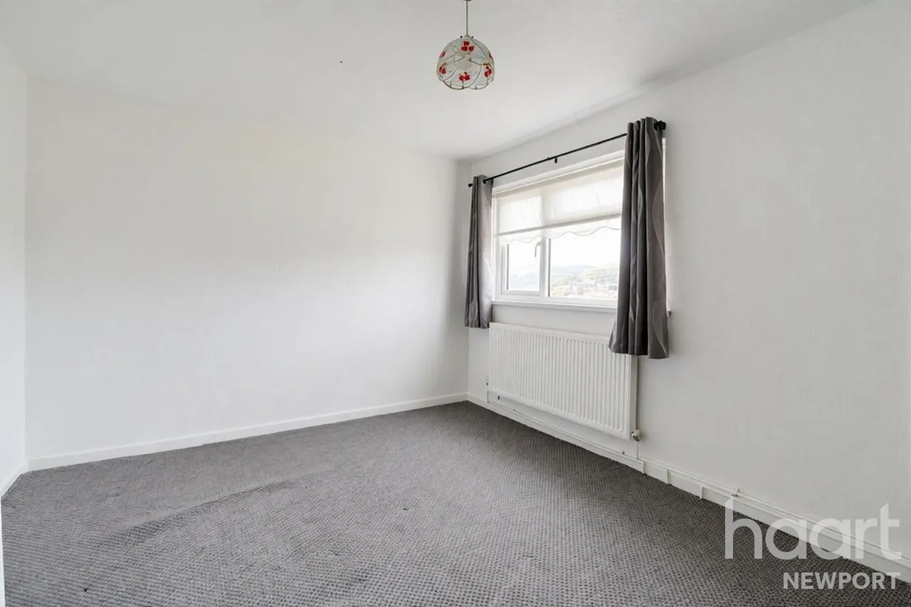 Ebbw vale, NP23, photo 2