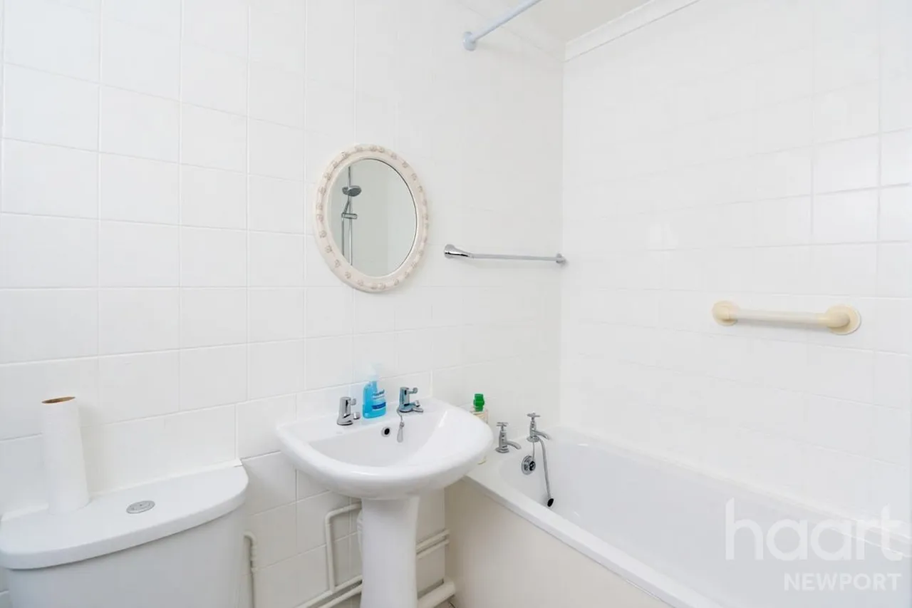 Ebbw vale, NP23, photo 3