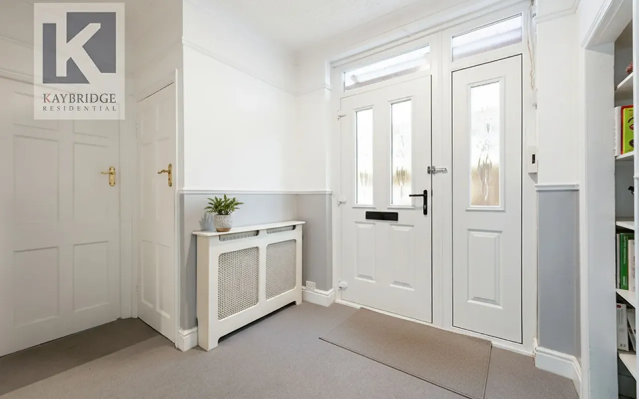 Ewell By Pass, Epsom, KT17, photo 6