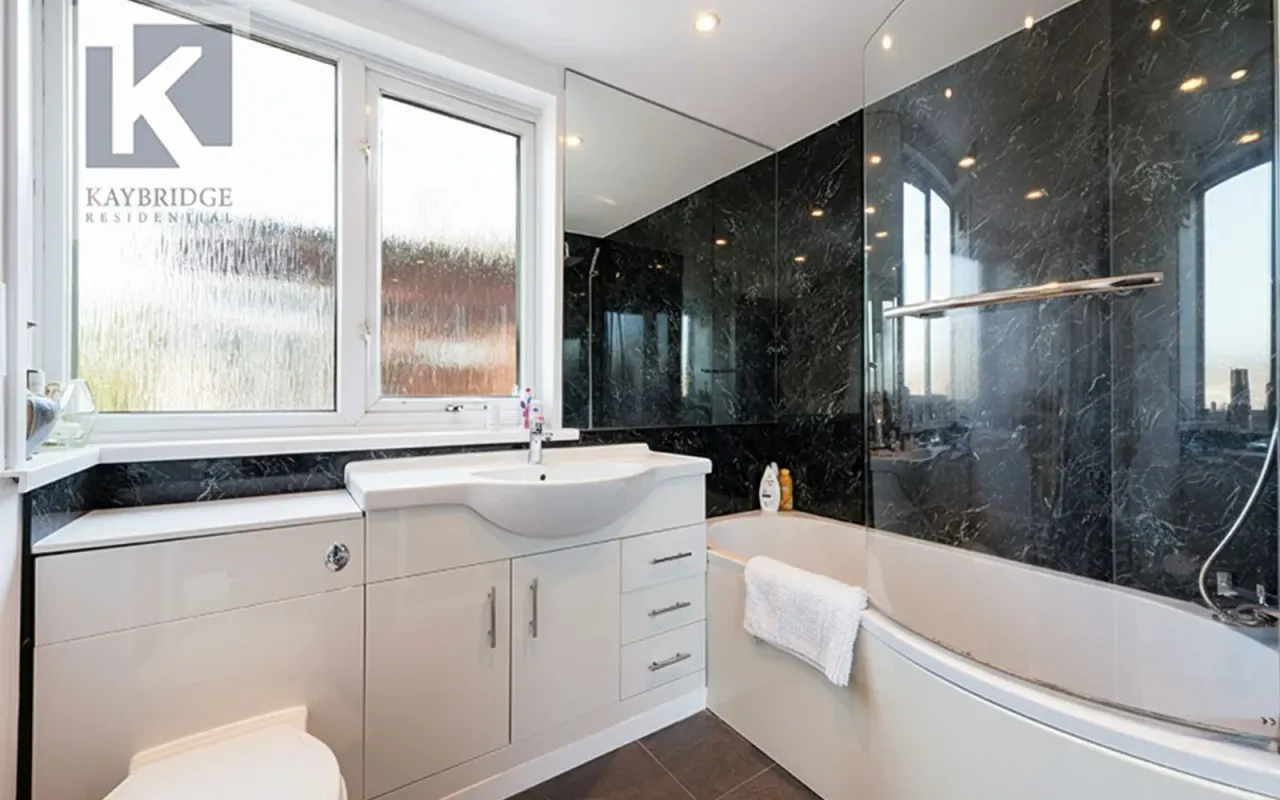 Ewell By Pass, Epsom, KT17, photo 12