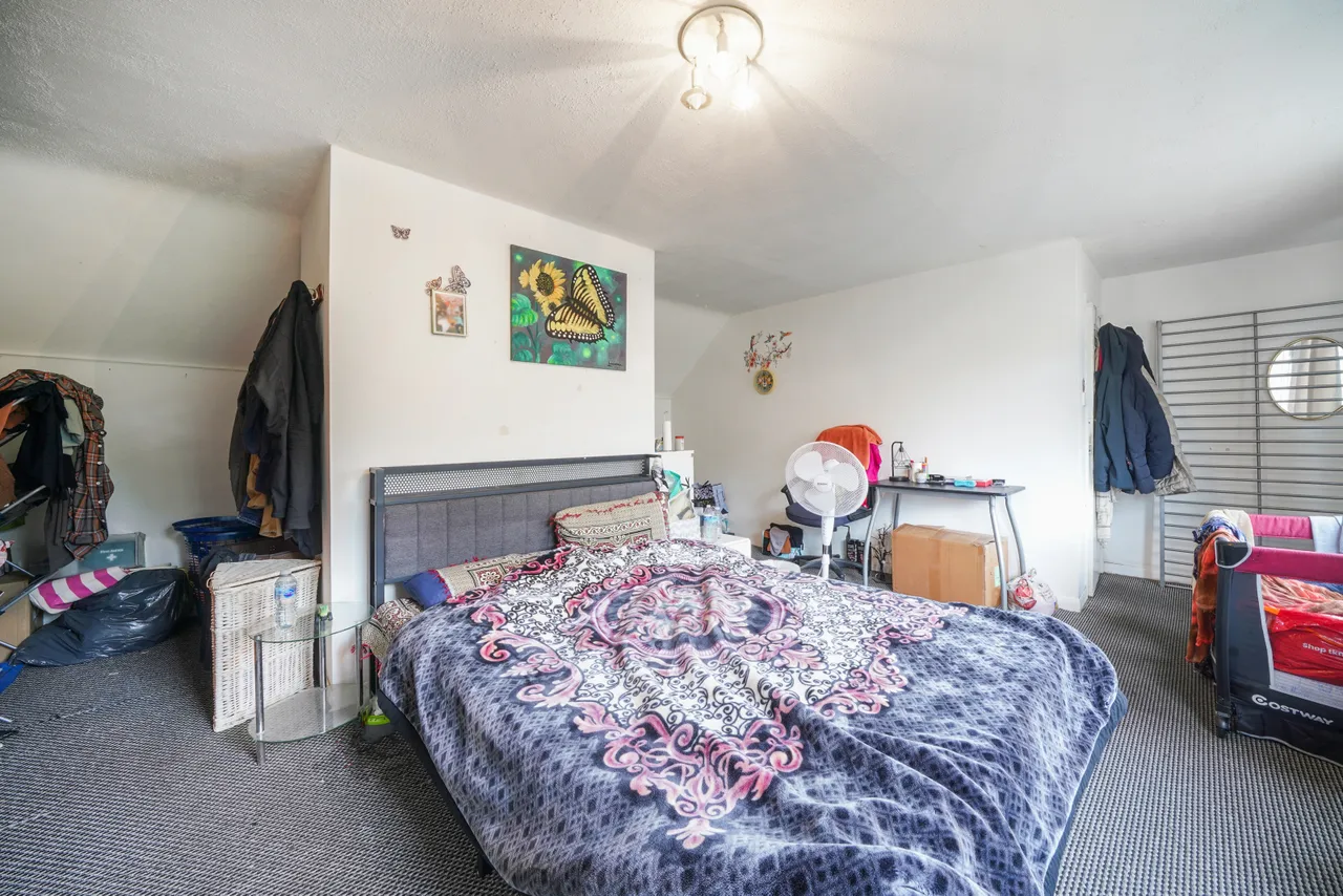 Mitcham, London, Surrey, CR4, photo 18