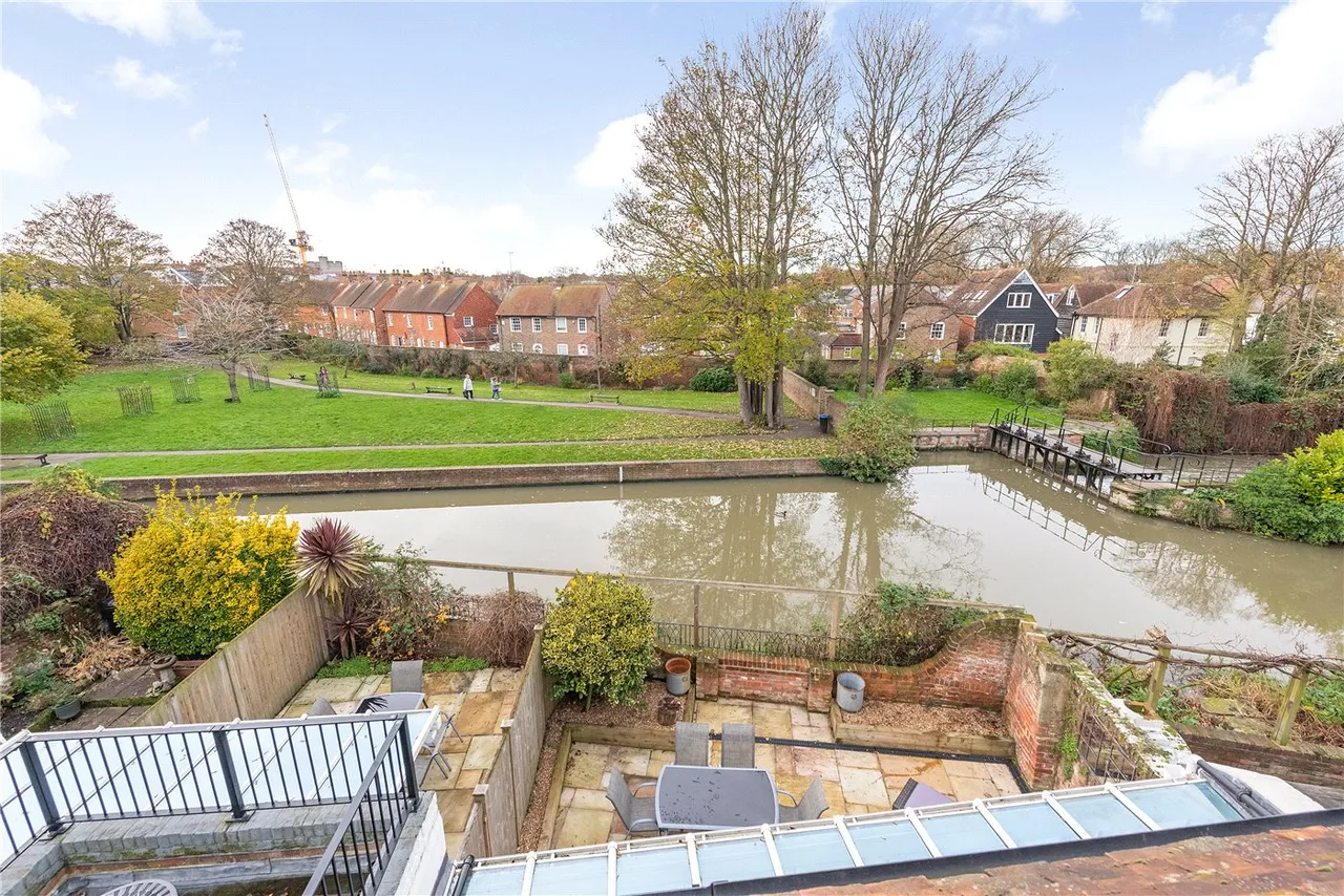 Blackfriars Street, Canterbury, Kent, CT1, photo 8