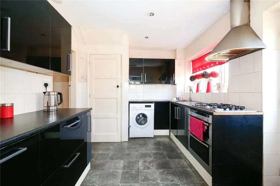 Denby Drive, Baildon, West Yorkshire, BD17, photo 3
