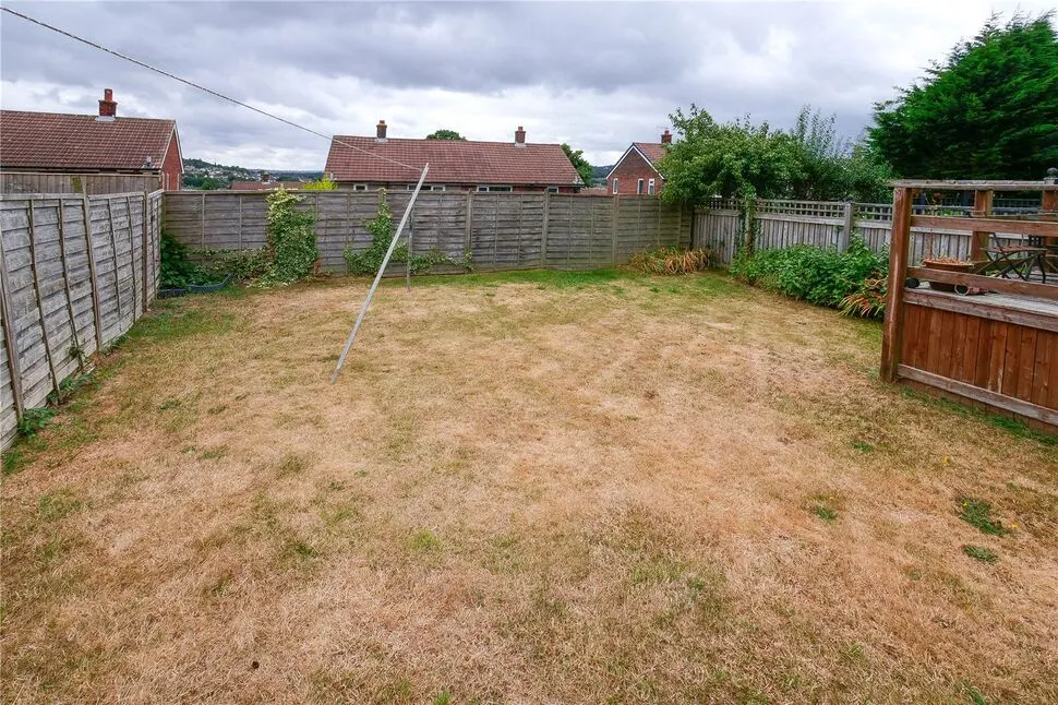 Denby Drive, Baildon, West Yorkshire, BD17, photo 6