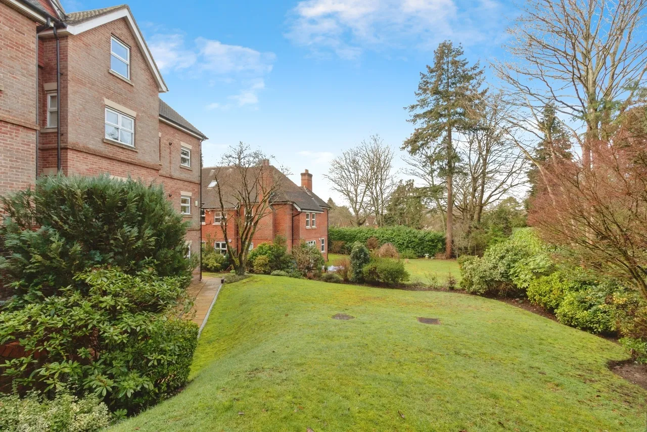 Branksome Park Road, Camberley, GU15, photo 16