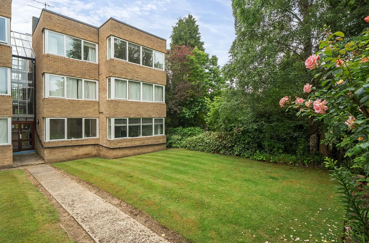 1 bed flat for sale, Bromley
