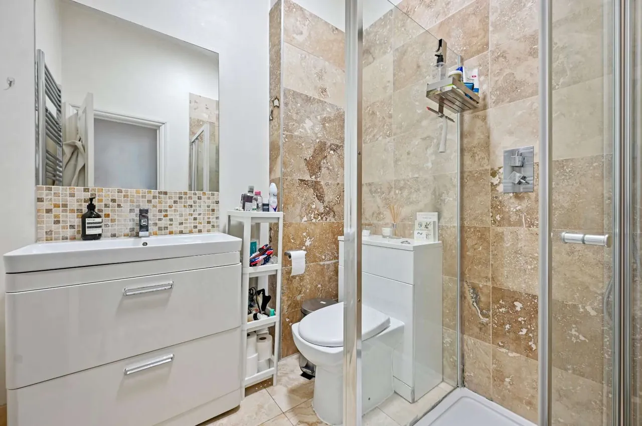 Hammersmith Grove, London, W6 7HE, photo 9