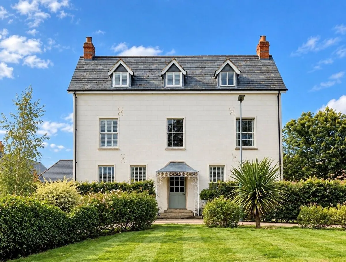 6 bed house for sale, Manor End, Up Hatherley, GL51