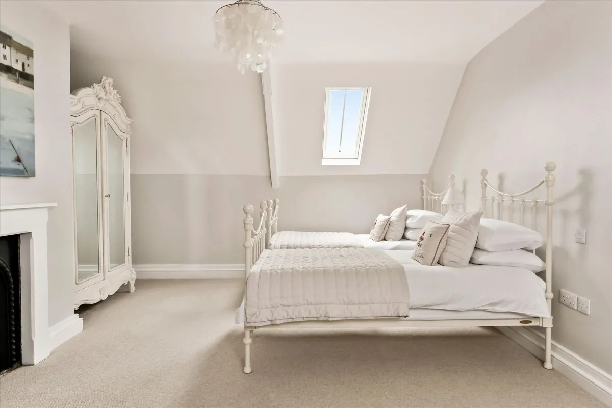 Manor End, Up Hatherley, GL51, photo 35