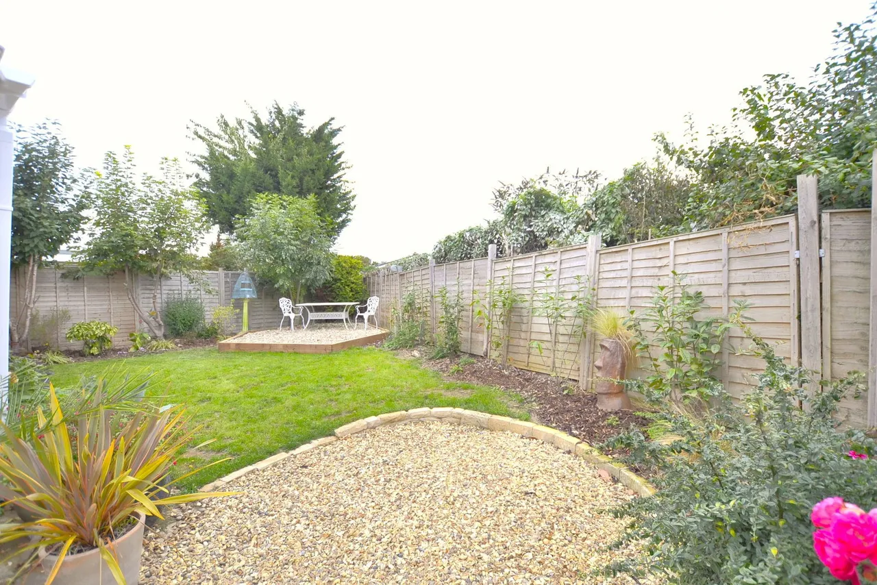 Colerne Drive, Hucclecote, GL3, photo 15
