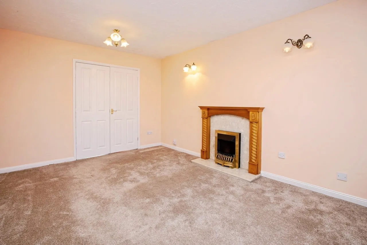 Elmhurst Drive, Huthwaite, NG17, photo 5