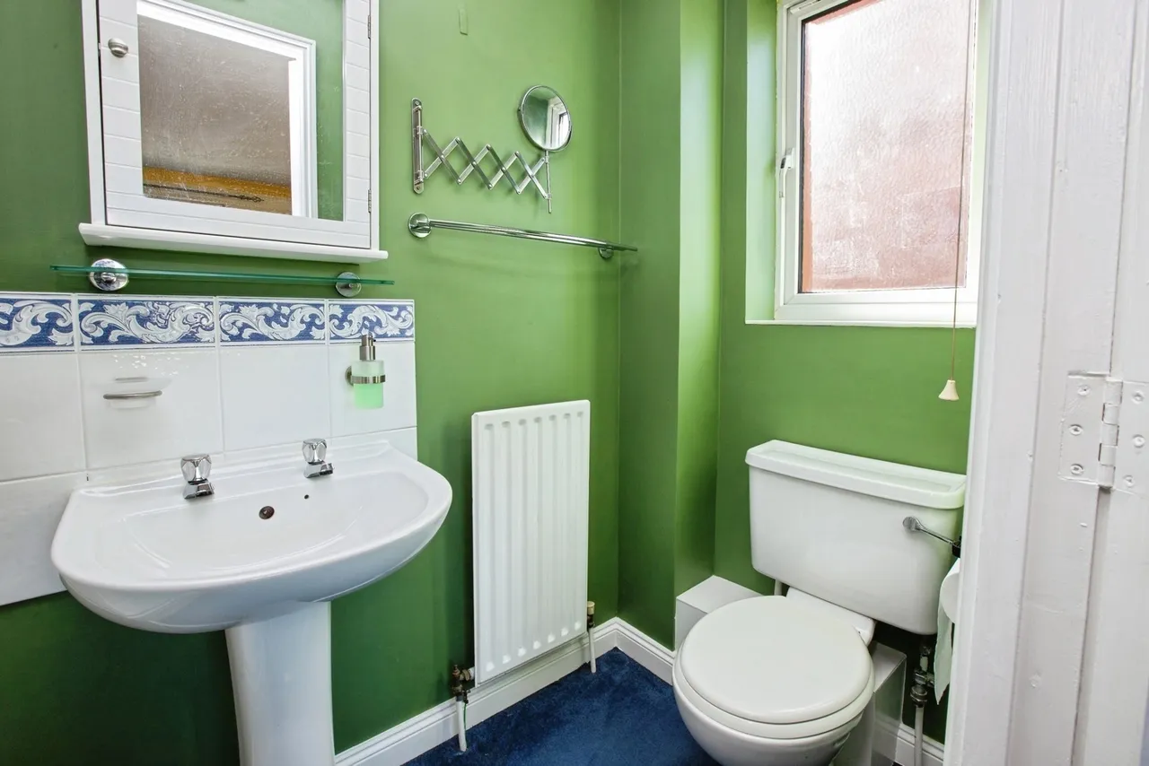 Elmhurst Drive, Huthwaite, NG17, photo 11