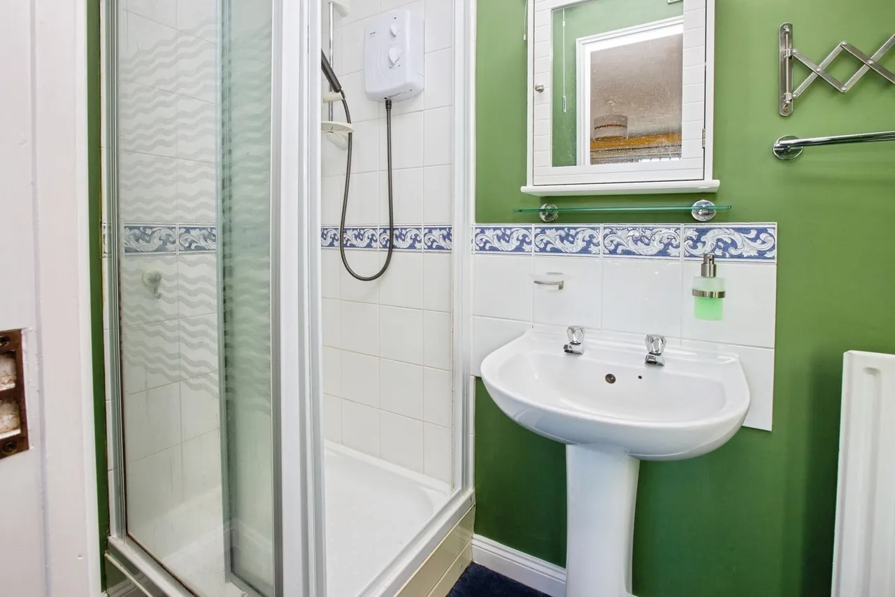 Elmhurst Drive, Huthwaite, NG17, photo 10