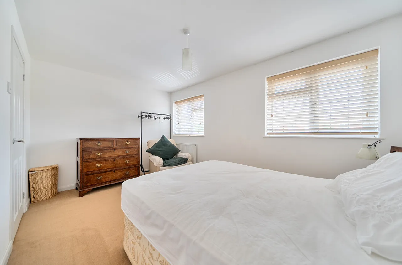 Scarletts Close, Uckfield, TN22, photo 10