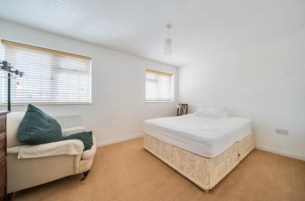 Scarletts Close, Uckfield, TN22, photo 15