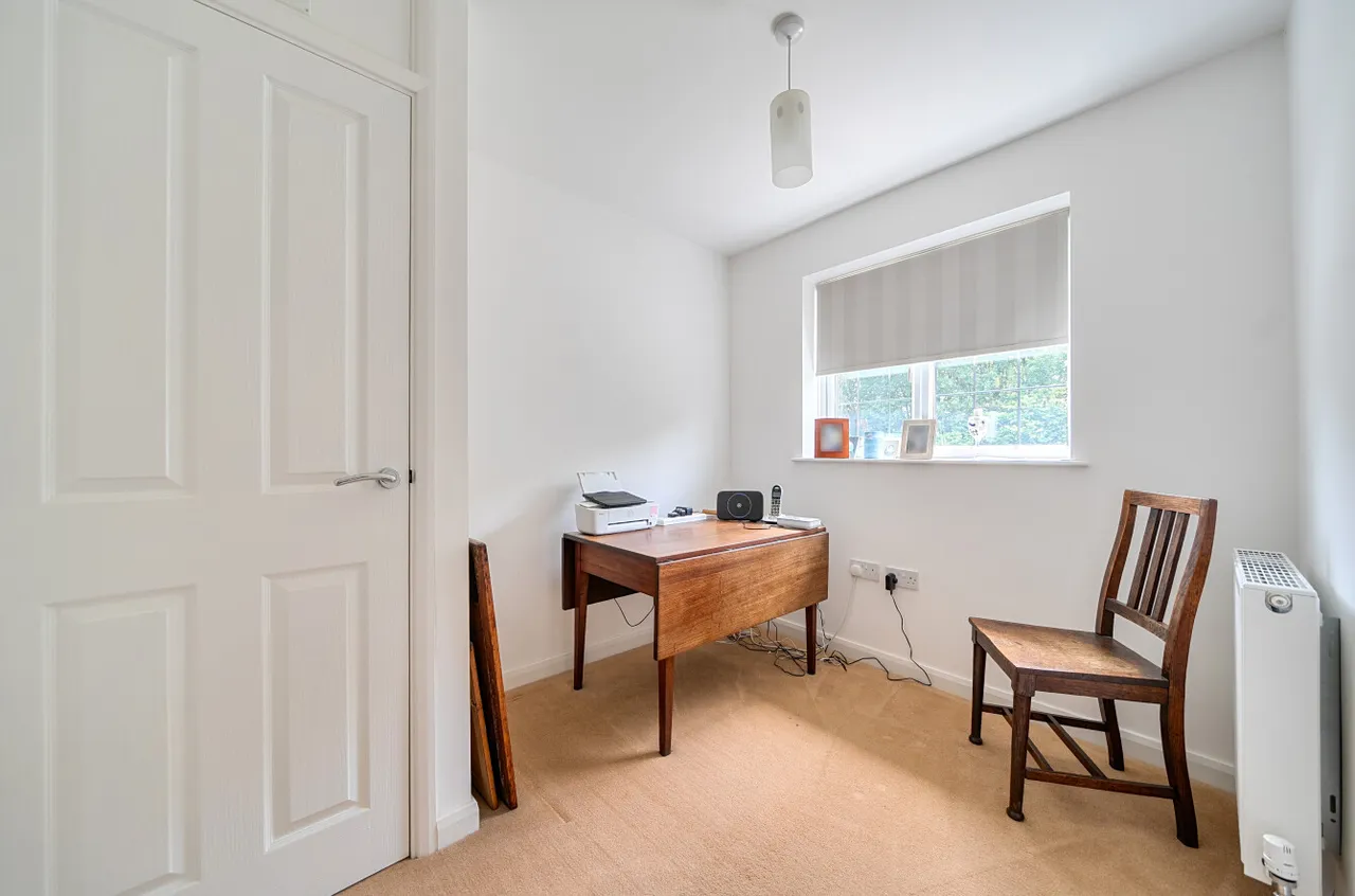 Scarletts Close, Uckfield, TN22, photo 12