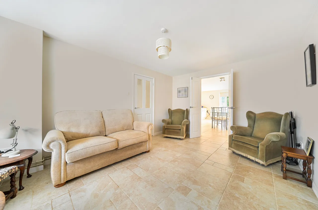 Scarletts Close, Uckfield, TN22, photo 8