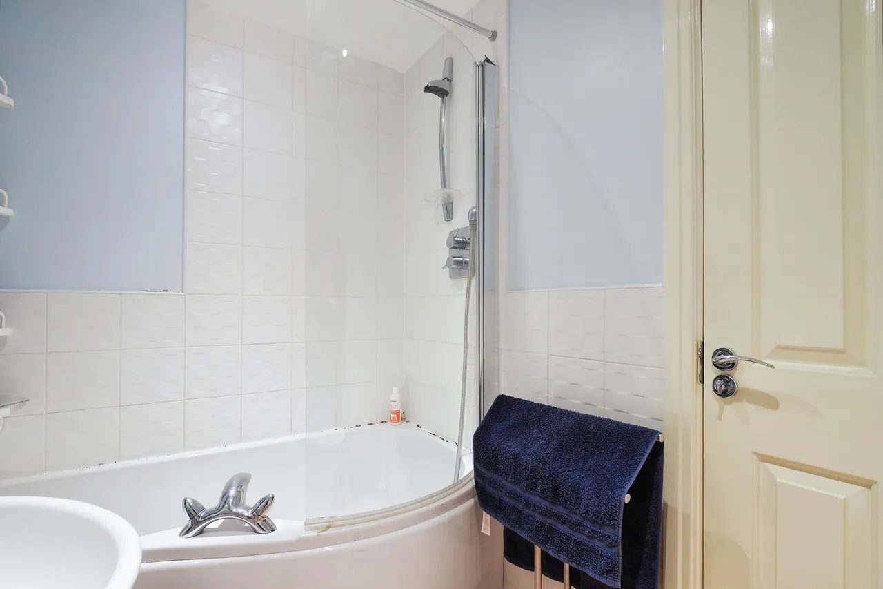 Linnet Way, Hucknall, Nottingham, Nottinghamshire, NG15, photo 13