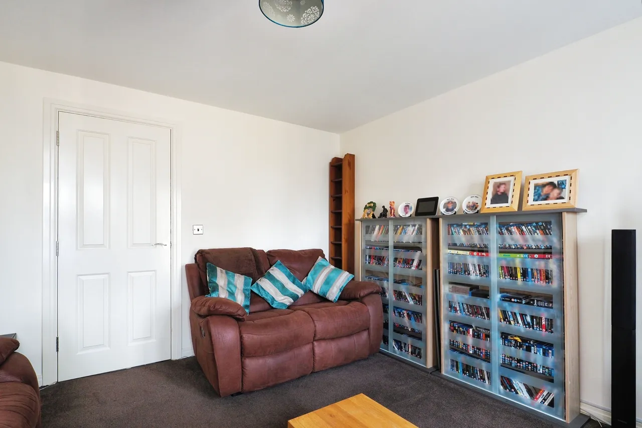 Linnet Way, Hucknall, Nottingham, Nottinghamshire, NG15, photo 6