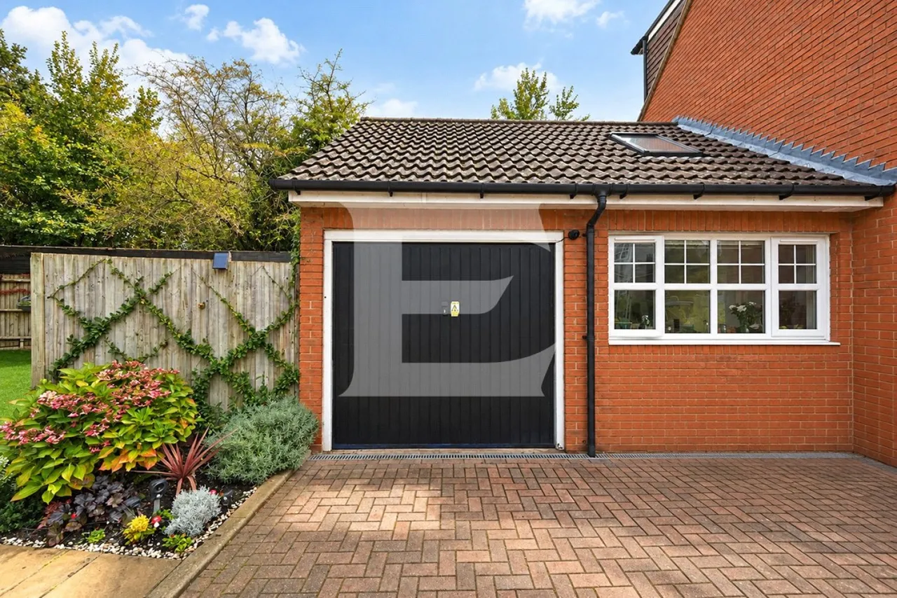 Woodberry Close, Mill Hill, NW7, photo 21