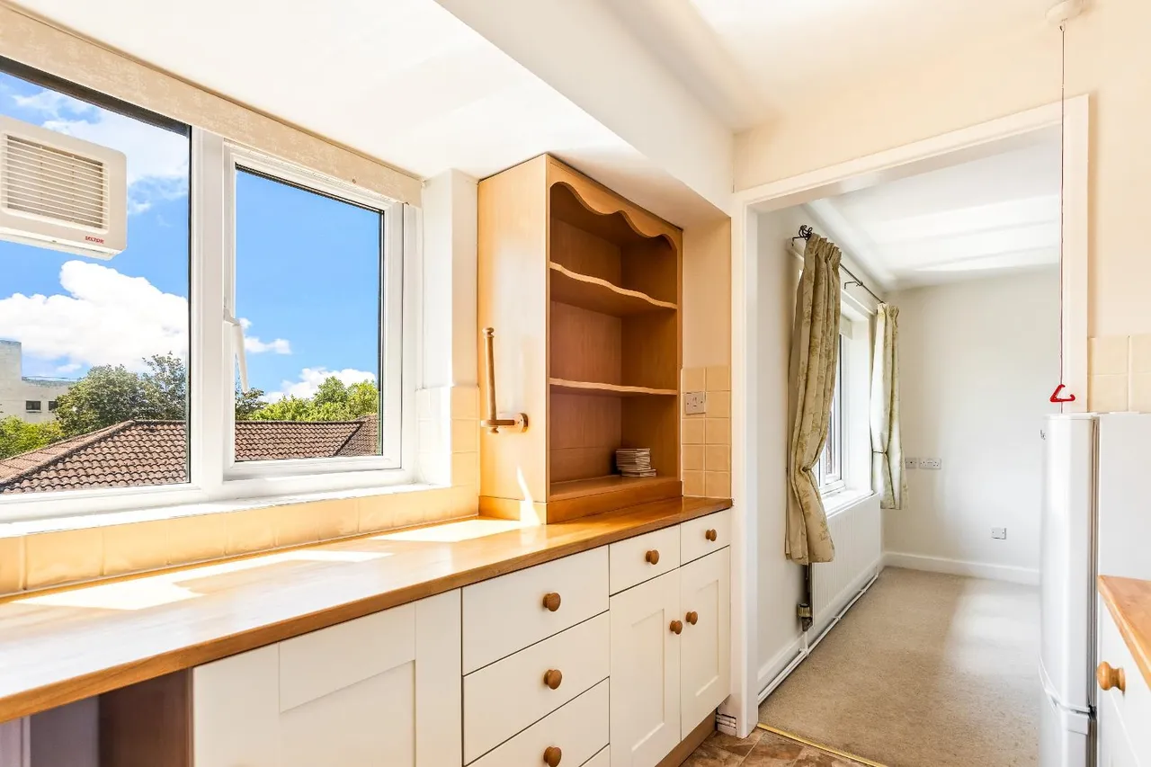 Knights Lane, Tiddington, Stratford-Upon-Avon, photo 5