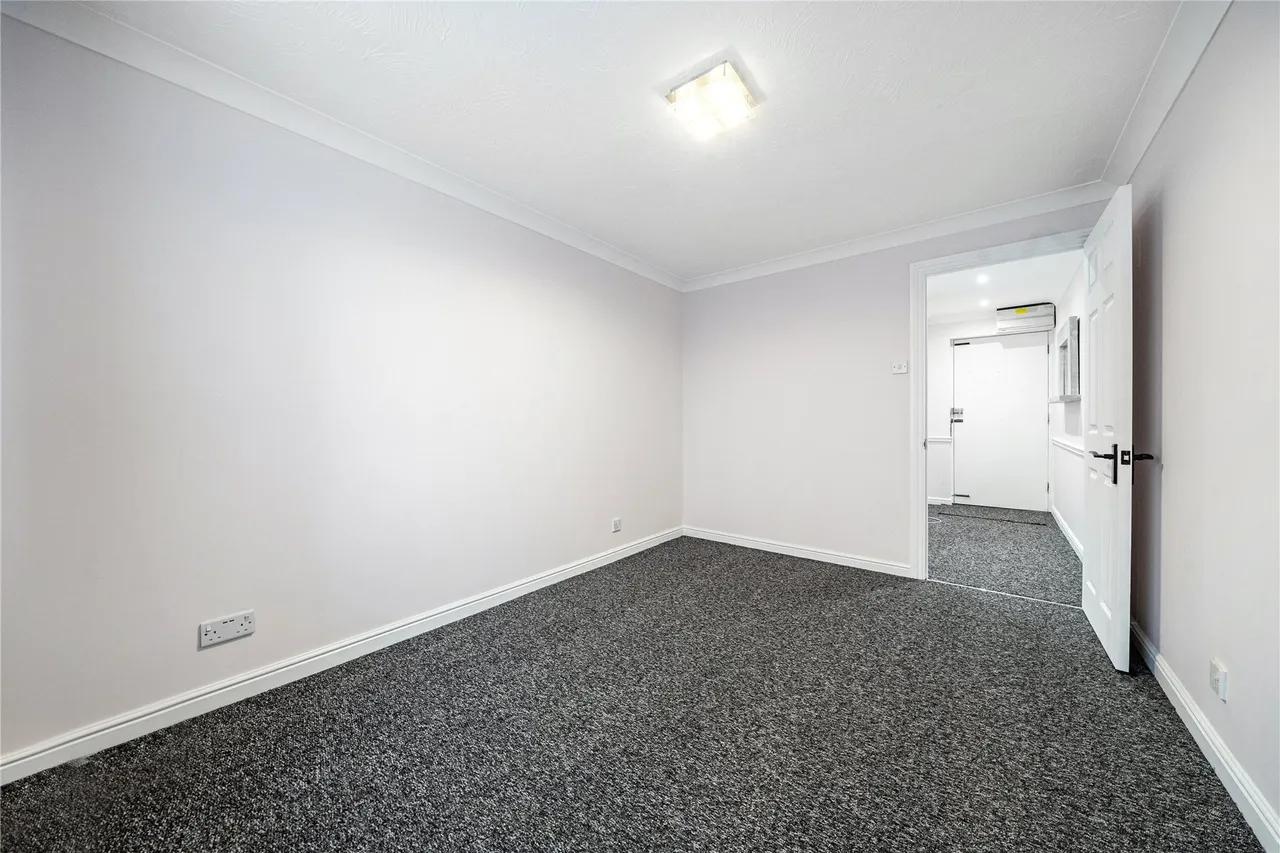 Durham Avenue, Bromley, BR2, photo 4