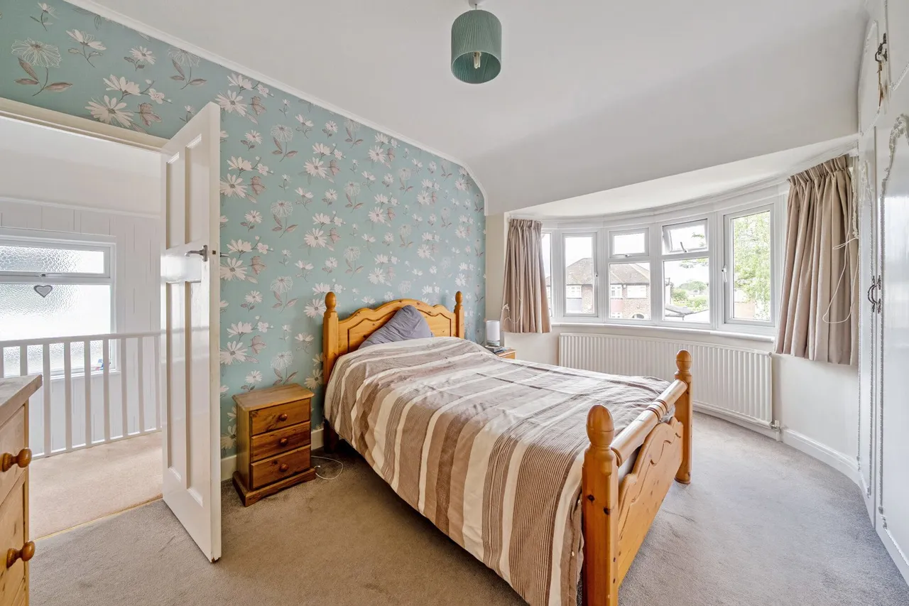 Crathie Road, SE12, photo 16