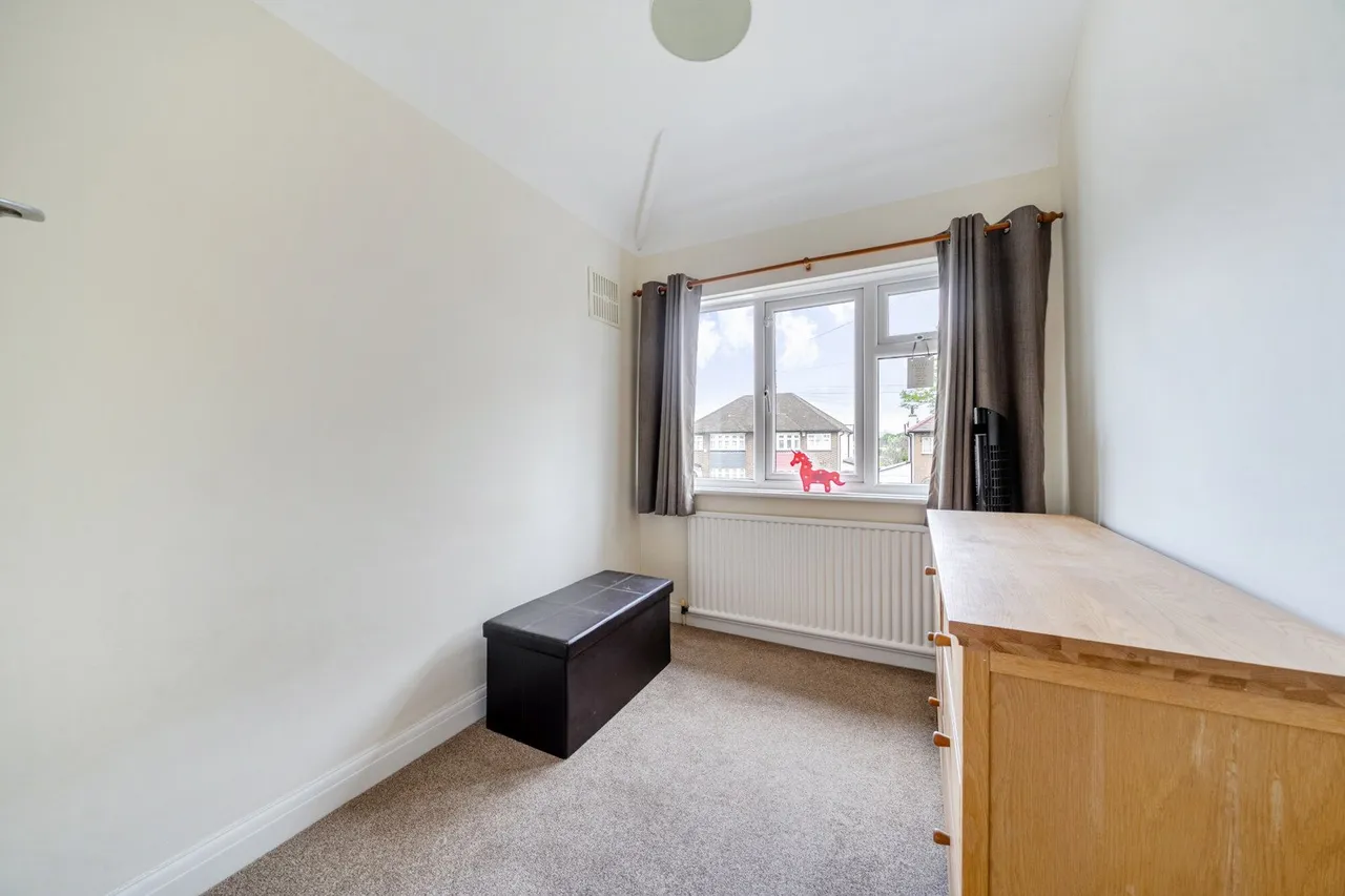 Crathie Road, SE12, photo 8