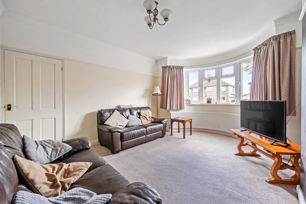 Crathie Road, SE12, photo 13