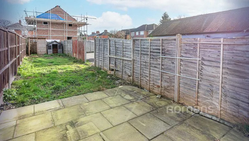 Mytchett Road, Mytchett, GU16, photo 16