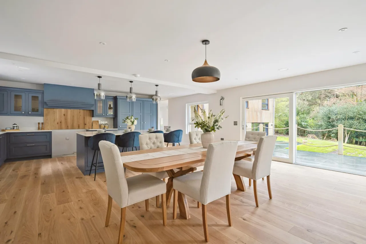 5 bed house for sale, Whitmore Vale Road, GU26