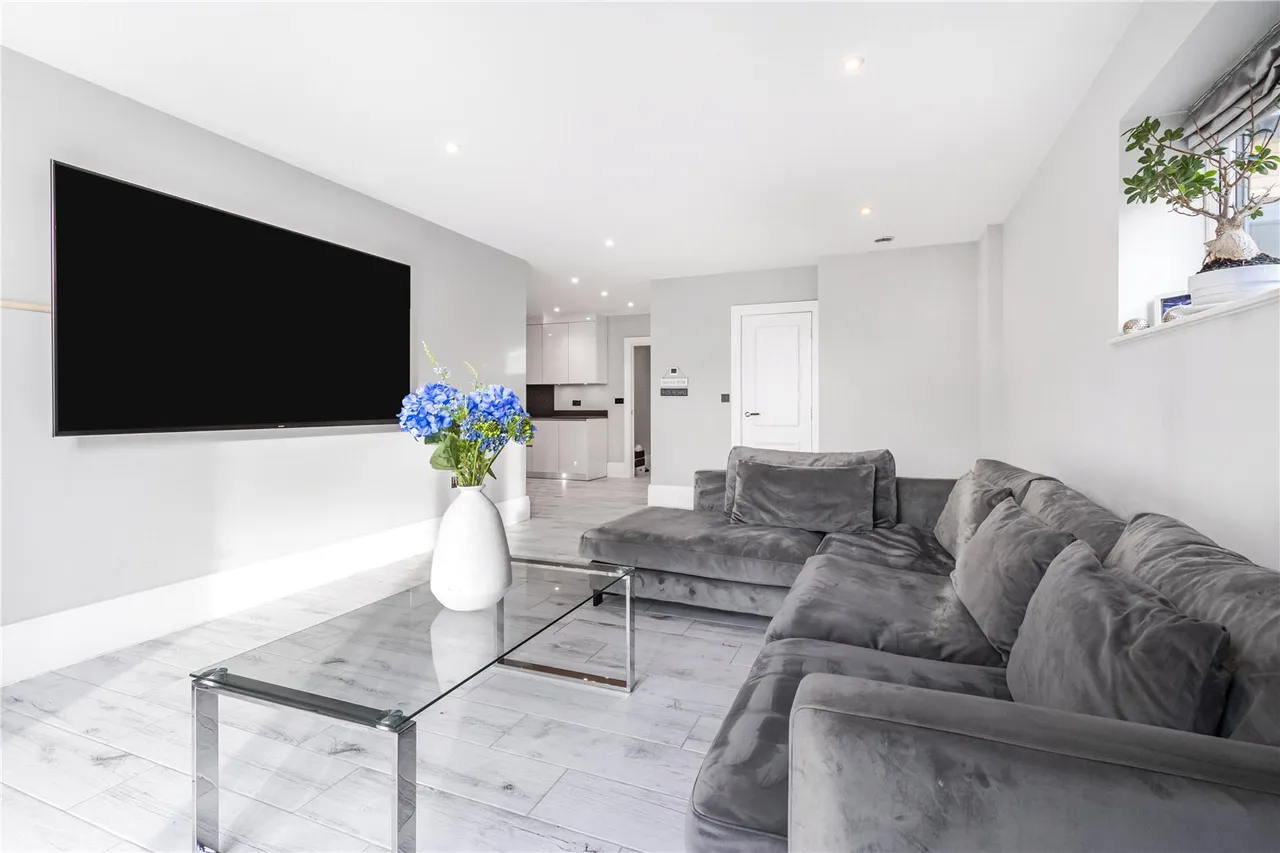 Cockfosters Road, Hadley Wood, EN4 0FN, photo 5