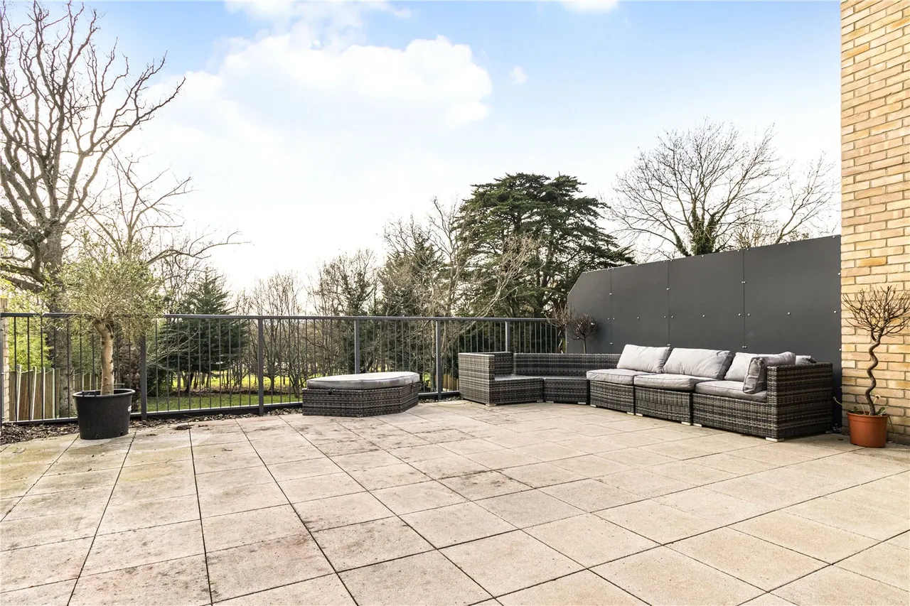 Cockfosters Road, Hadley Wood, EN4 0FN, photo 14