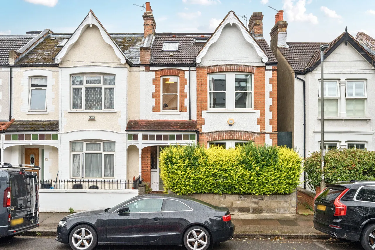 4 bed house for sale — Fallsbrook Road, Tooting, London, SW16