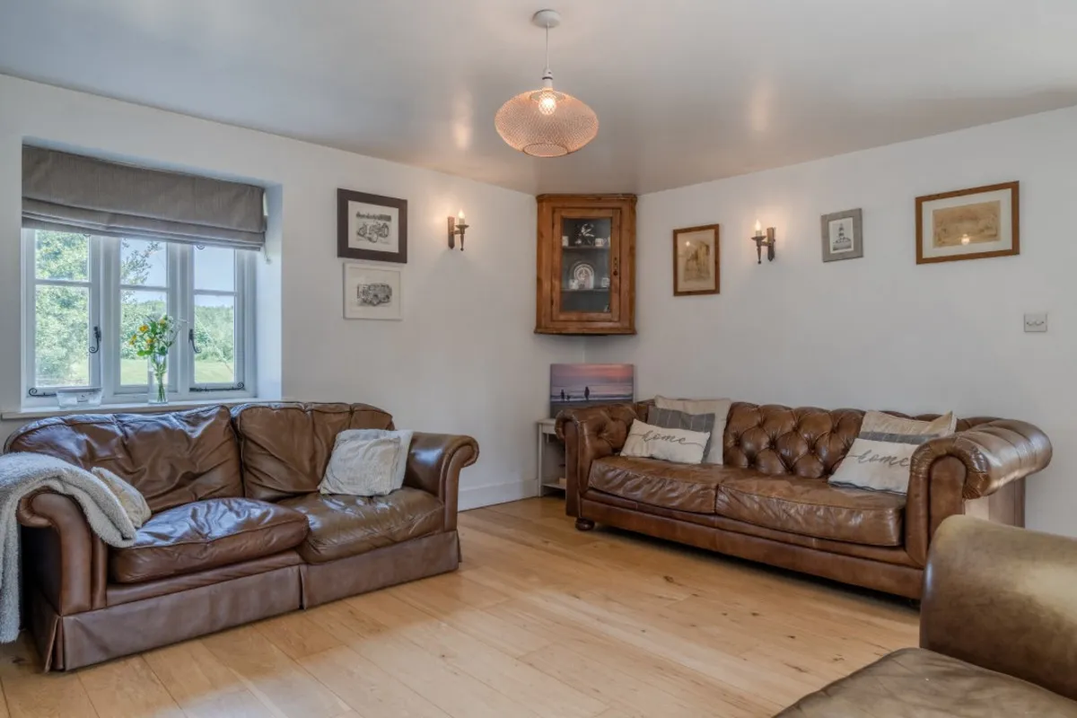 East Ruston Road, Honing, NR28, photo 9