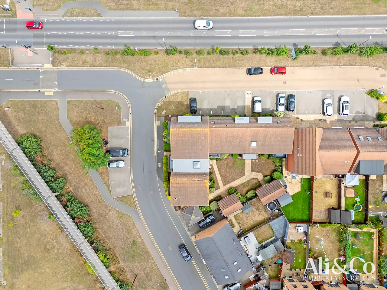 Meadow Drive, Aveley, Essex, RM15 4DY, photo 19