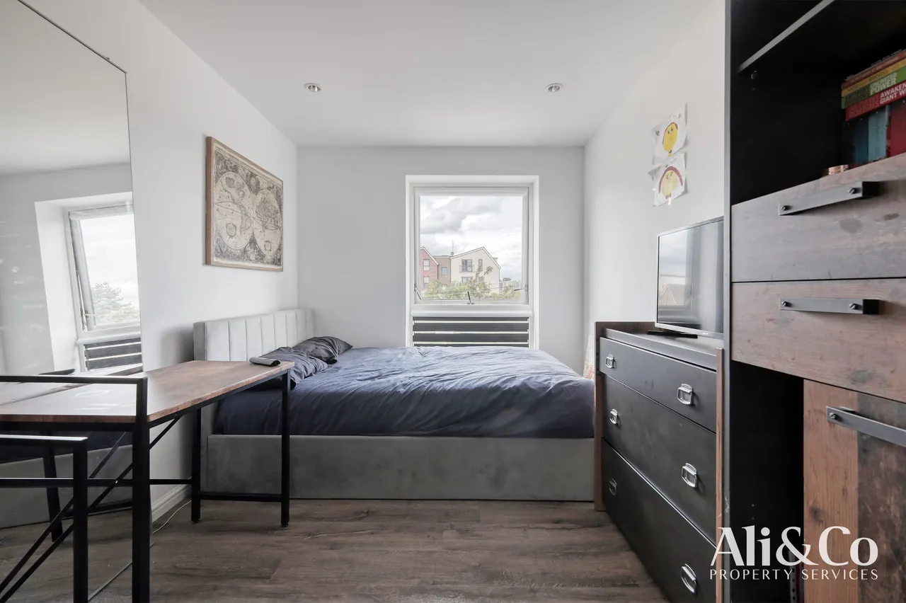 Meadow Drive, Aveley, Essex, RM15 4DY, photo 14