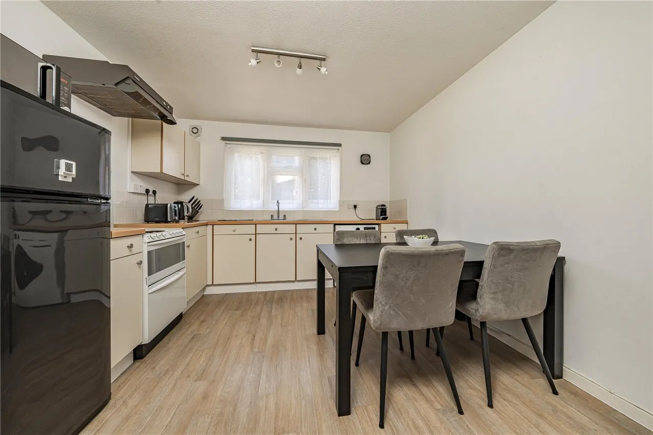 Kipling Drive, Wimbledon, photo 5