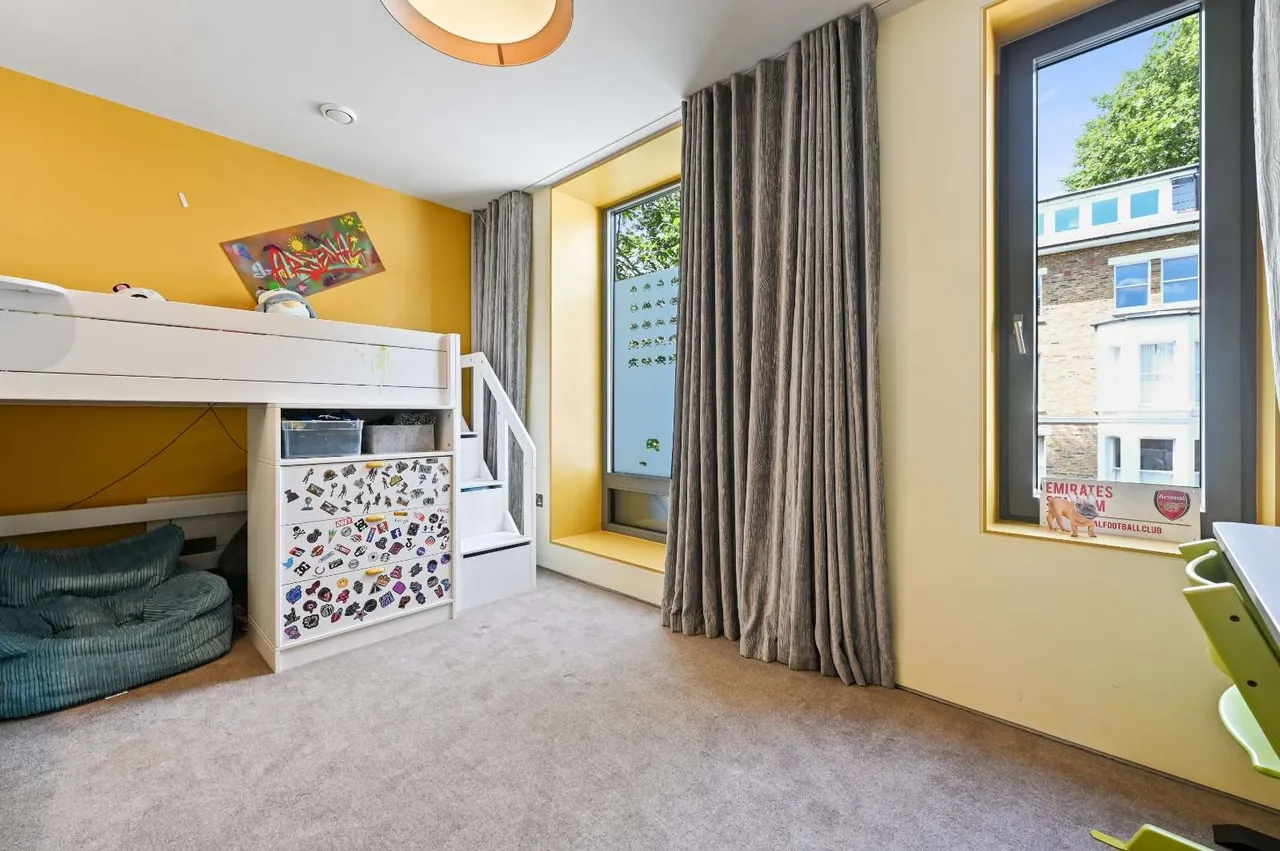 Cromwell Grove, London, W6 7RQ, photo 8