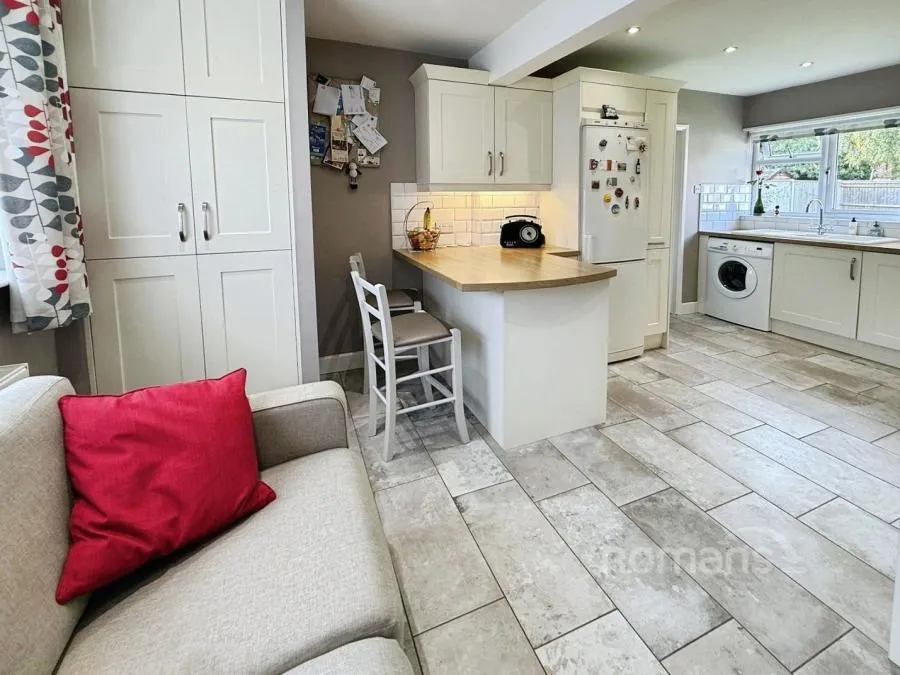 Mitcham Road, Camberley, GU15, photo 16